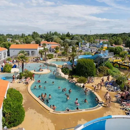 Mobile-home Avec Terrasse, 5 Personnes, - Api-1-52-1065 Saint-Jean-de-Monts