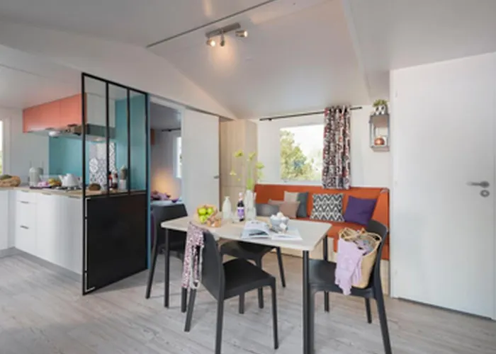 Mobile-home Avec Terrasse, 5 Personnes, - Api-1-52-1065 Saint-Jean-de-Monts