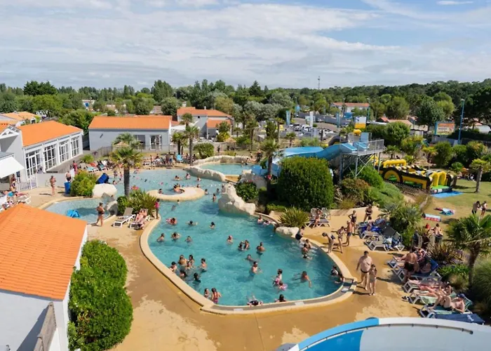 Mobile-home Avec Terrasse, 5 Personnes, - Api-1-52-1065 Saint-Jean-de-Monts