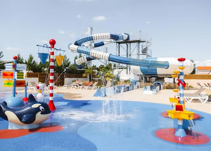 Mobile-home Avec Terrasse, 5 Personnes, - Api-1-52-1065 Camping *